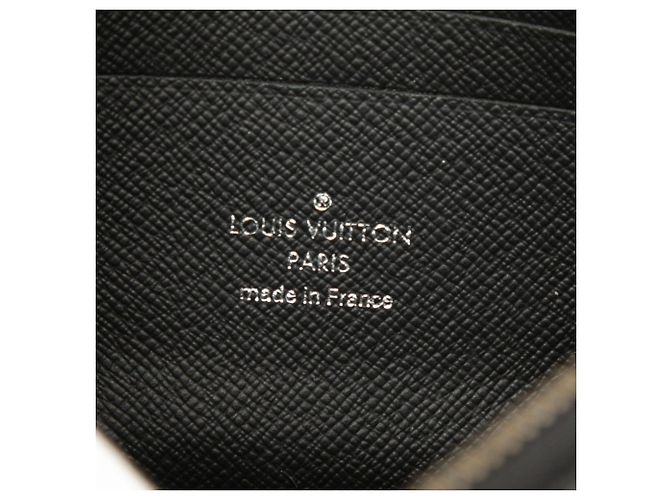 Louis Vuitton Monogram Eclipse Pochette Discovery PM Noir - vue 5
