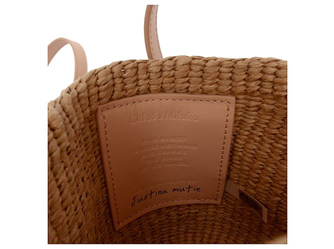 Sac Panier Chloé Beige Mifuko Mini en Raphia avec Médaille Cheval - vue 5