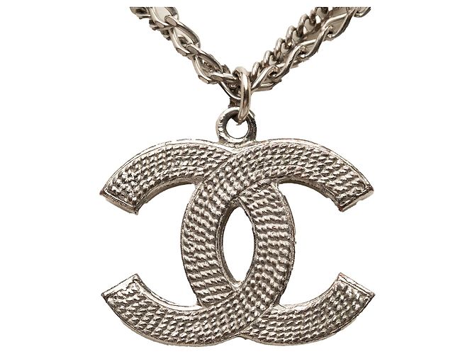 Collana con pendente Chanel Silver CC in ottone a doppia catena Argento - vista 2