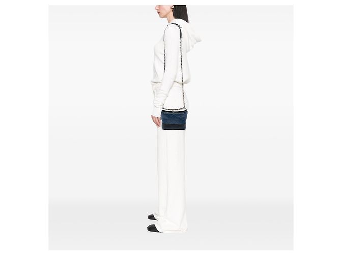 Chanel Blue Small Bicolor Aged Calfskin Gabrielle Crossbody Azul - vista 5