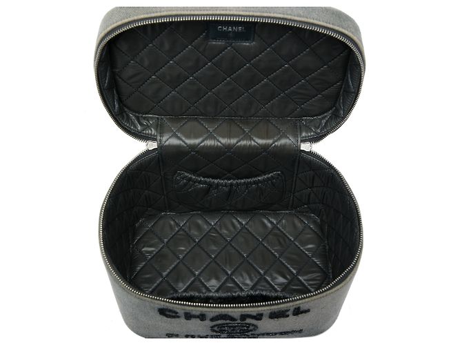 Borsa beauty Chanel Deauville in denim grigio con paillettes - vista 4