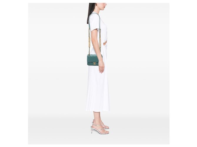 Chanel Mini CC Quilted Calfskin Multi Chain Single Flap Verde - vista 6