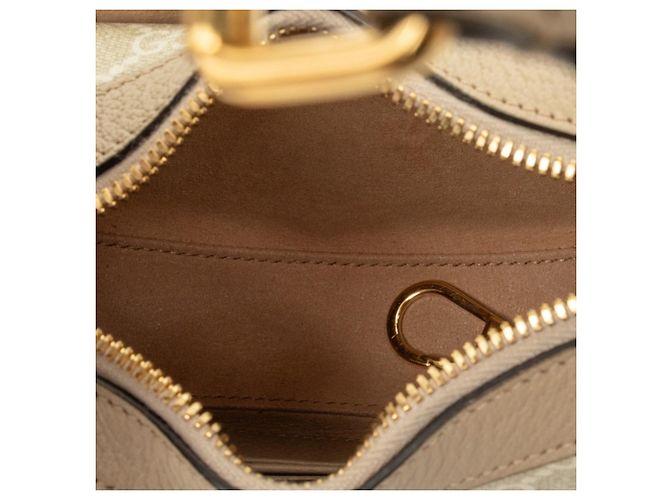 Mini mala Gucci GG Supreme em forma de meia lua Bege - vista 4