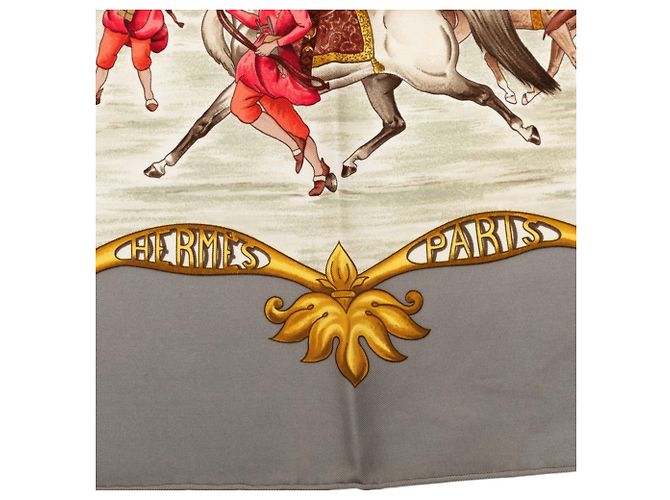 Hermès Foulard Hermes Carre 90 LES CHEVAUX DES MOGHOLS Marrone Multicolore - vista 3