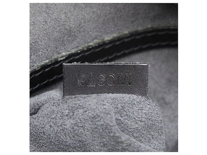 Bolsa Louis Vuitton Epi Alma Preto - vista 10