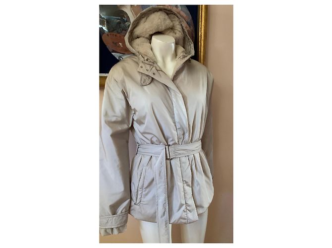 Autre Marque 'S Max Mara The Cube Beige Nylonjacke mit Gürtel - Ansicht 11