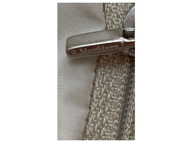 Autre Marque 'S Max Mara The Cube Beige Nylonjacke mit Gürtel - Ansicht 3