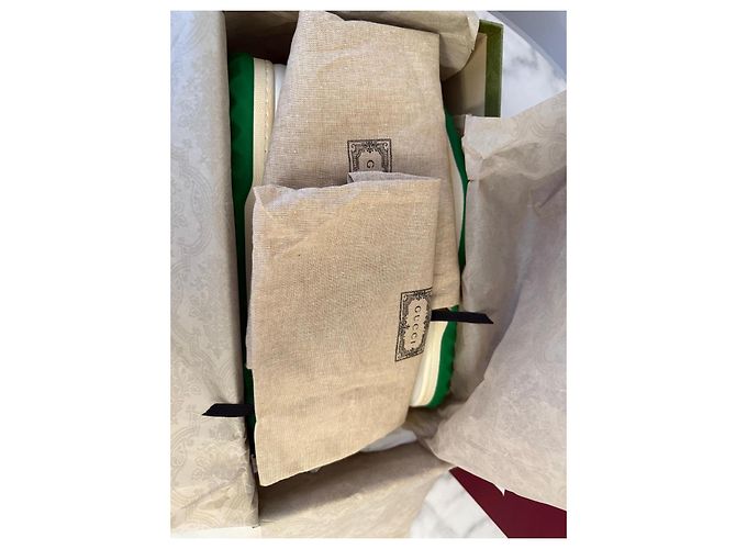 Gucci Sneakers Basse MAC 80 Pelle Bianca e Verde Bianco - vista 12