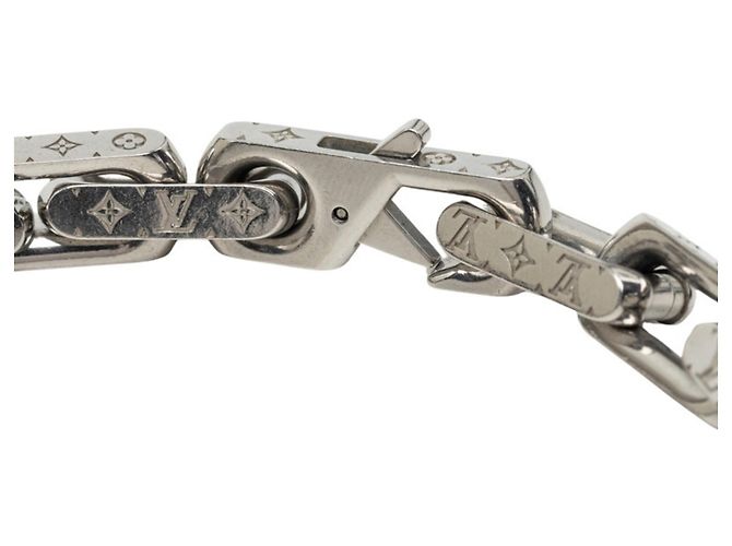 Louis Vuitton Monogram Collier Chain Necklace Silvery - view 4