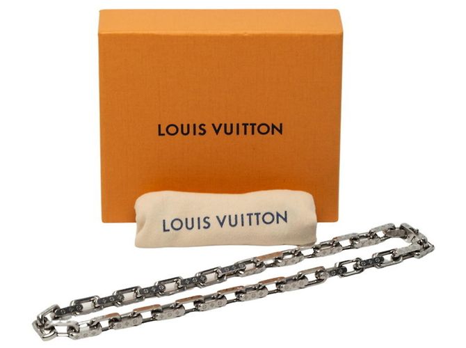 Louis Vuitton Monogram Collier Chain Necklace Silvery - view 5