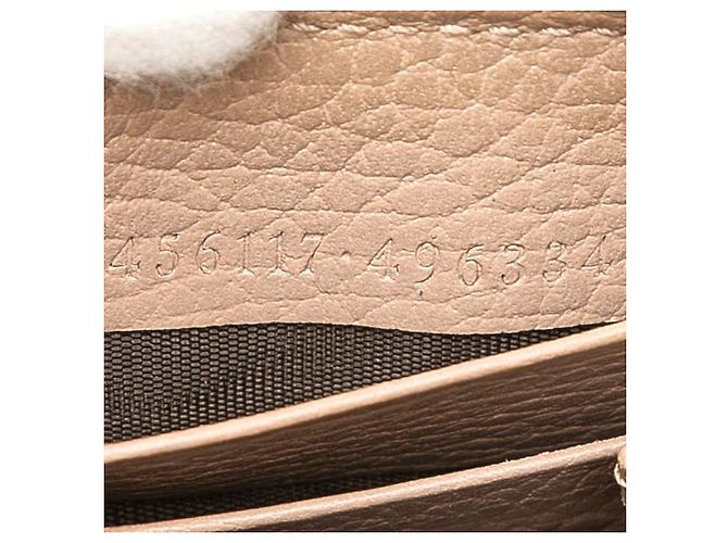 Portefeuille long Gucci GG Marmont en cuir beige - vue 6
