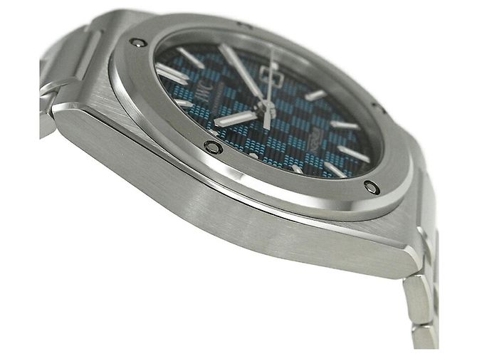Orologio IWC Ingenieur Automatic 40 IW328903 - vista 4