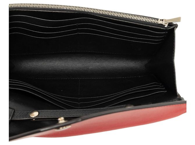 Céline Celine Pocket Large Schultertasche mit Kette und Klappe Schwarz Weiß Rot - Ansicht 4