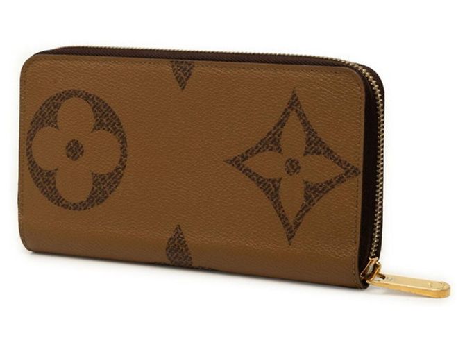Louis Vuitton Monogram Giant Reverse Zippy Wallet Brown - view 2