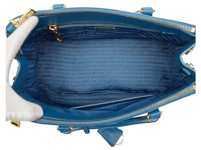 Borsa a mano/Borsa a tracolla Prada Galleria con placca logo triangolare Blu - vista 8