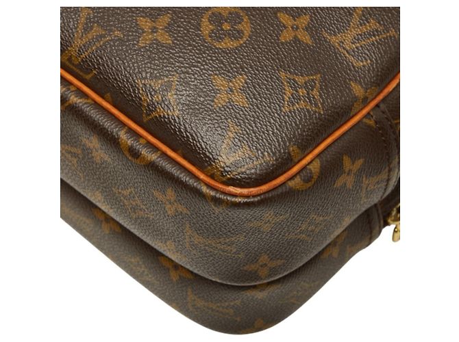 Bolso bandolera Louis Vuitton Monogram Reporter PM Castaño - vista 6