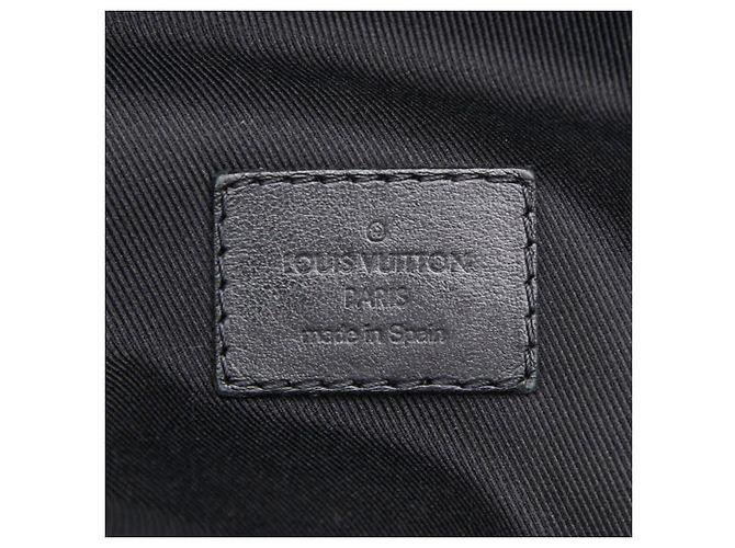 Bolsa Tiracolo Louis Vuitton Monogram Eclipse Discovery Preto - vista 9