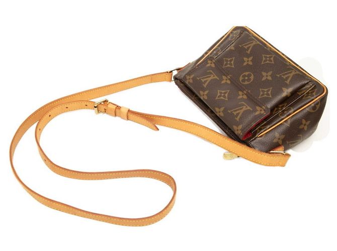 Borsa a tracolla Louis Vuitton Monogram Viva Cite PM Marrone Monogramma - vista 4