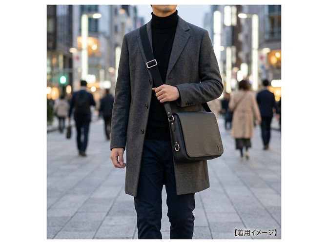 Borsa a tracolla Louis Vuitton Andrey Taiga Nero Grigio - vista 14