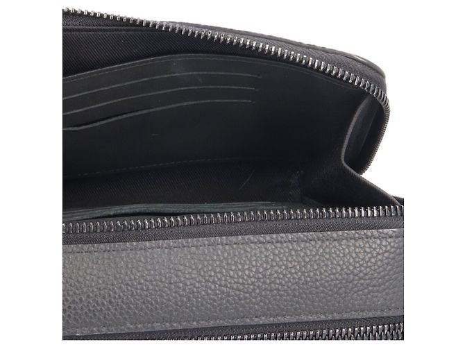 Borsa a tracolla Louis Vuitton Alpha Wearable Wallet Aerogram Nero - vista 10