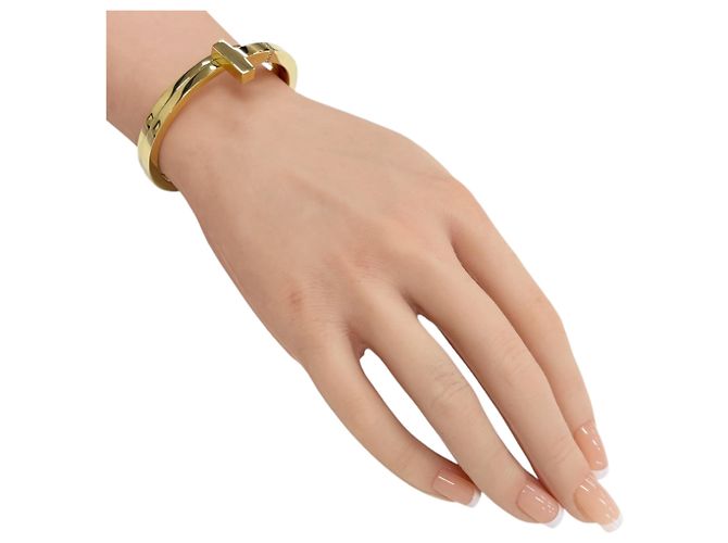 Autre Marque Bracciale rigido Tiffany & Co. T Square Wrap in oro giallo 18K - vista 2