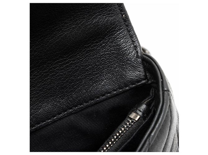 Autre Marque Bolso de hombro mini College de piel de becerro acolchada con monograma Saint Laurent Negro - vista 10