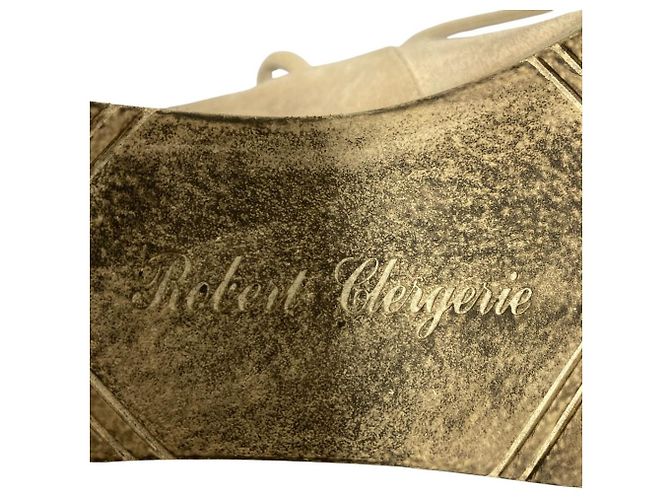 Autre Marque Chaussures en cuir daim perforé Robert Clergerie Beige - vue 8
