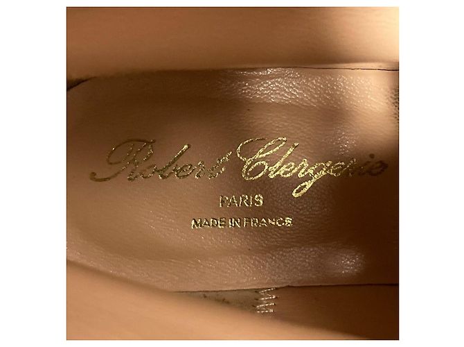 Autre Marque Chaussures en cuir daim perforé Robert Clergerie Beige - vue 9