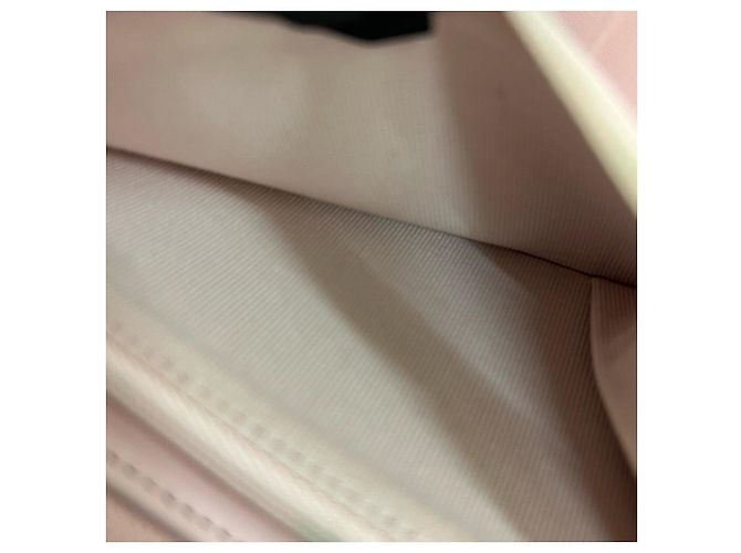 Cartera bifold Chanel de piel Matelassé Rosa - vista 17