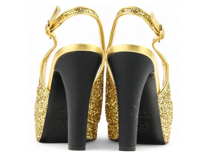 Décolleté Slingback Chanel Coco Mark Glitter Nero D'oro - vista 5