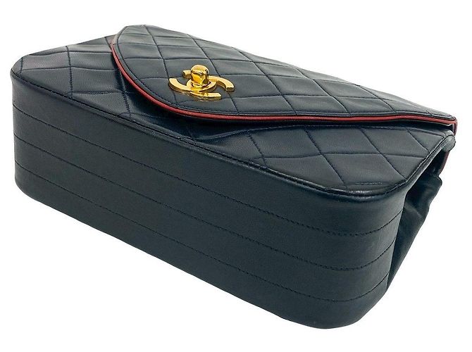 Borsa a tracolla Chanel Matelassé in pelle di agnello Blu - vista 11