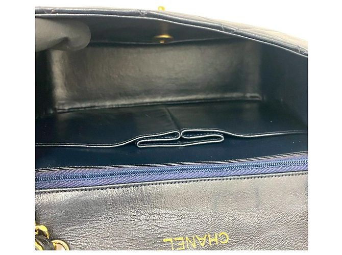 Borsa a tracolla Chanel Matelassé in pelle di agnello Blu - vista 12