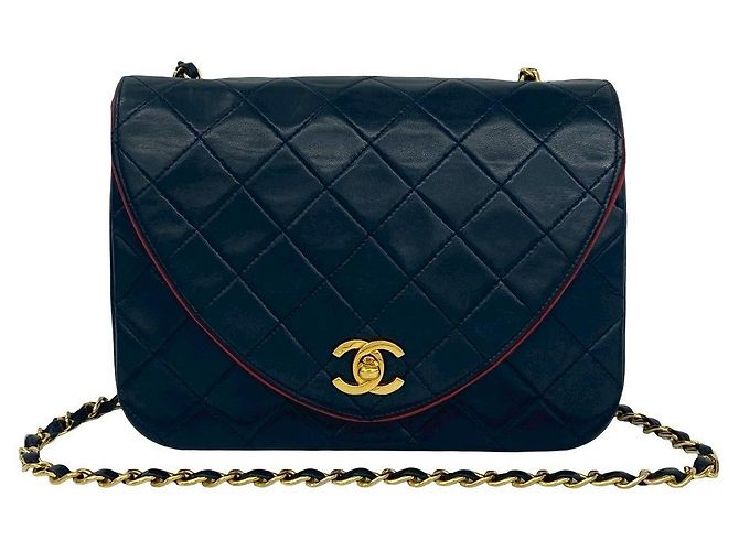 Borsa a tracolla Chanel Matelassé in pelle di agnello Blu - vista 2