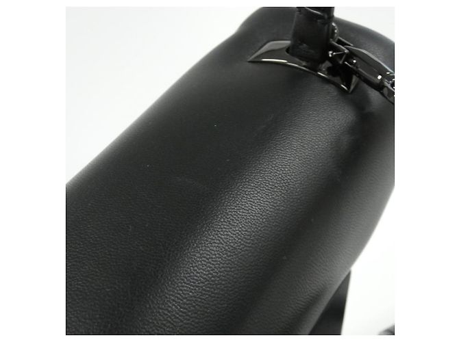 Borsa a tracolla in pelle Valentino Garavani Nero - vista 5