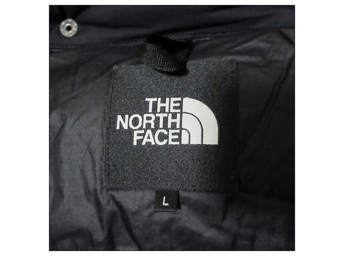 THE NORTH FACE CAMP Sierra Short Down Jacket Preto - vista 3