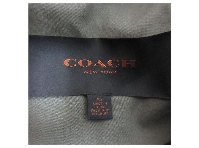 Trench Coat Corto Coach Verde Caqui - vista 9