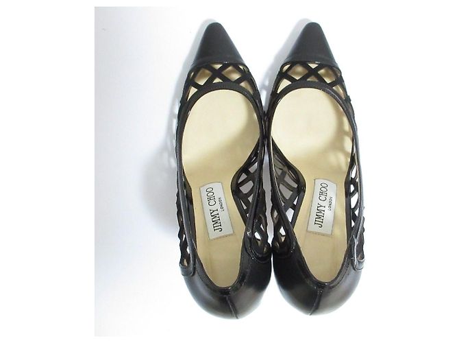 Décolleté a punta in pelle traforata Jimmy Choo Nero - vista 4