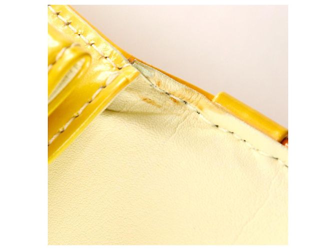 Louis Vuitton Spring Street Monogram Vernis Handtasche Gelb - Ansicht 9