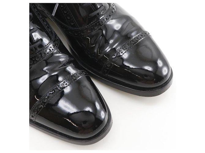 Yves Saint Laurent Saint Laurent Patent Leather Lace-Up Dress Shoes Black - view 4