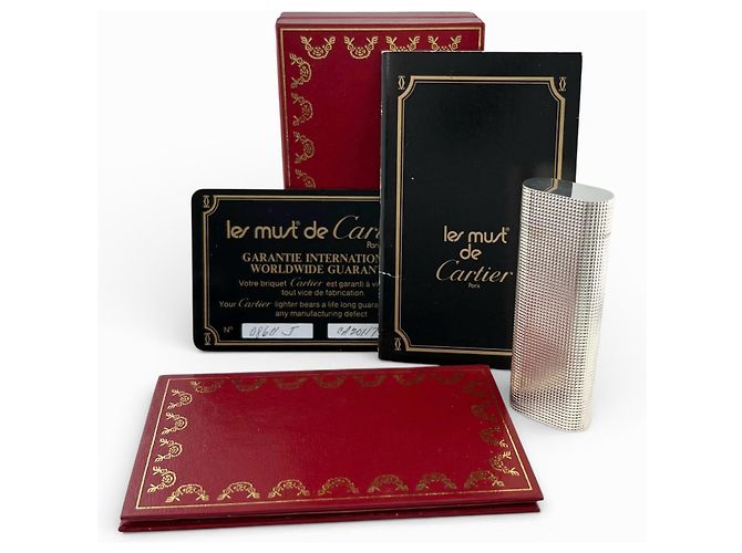 Cartier Oval Block Feuerzeug mit Karomuster Silber - Ansicht 2