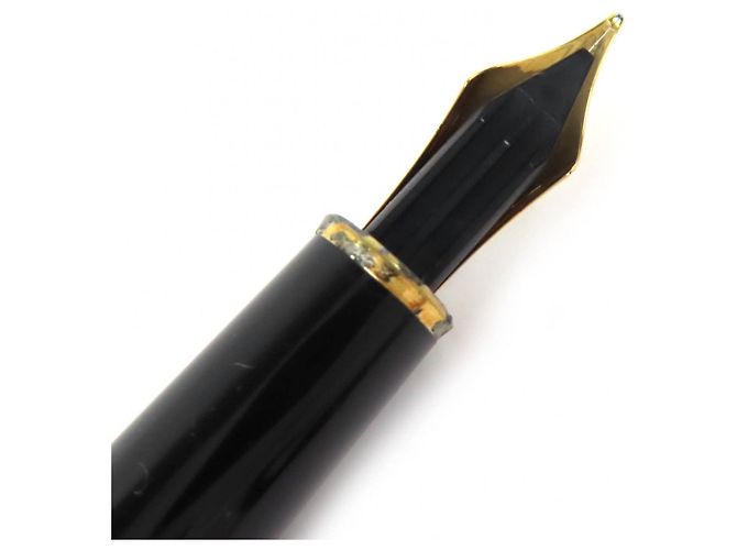 Estilográfica Montblanc Meisterstück 14K Negro - vista 5