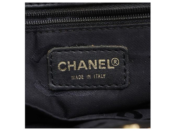 Borsa in vitello Chanel Wild Stitch Nero - vista 18