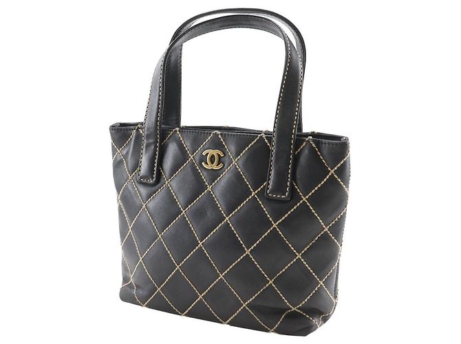 Borsa in vitello Chanel Wild Stitch Nero - vista 2