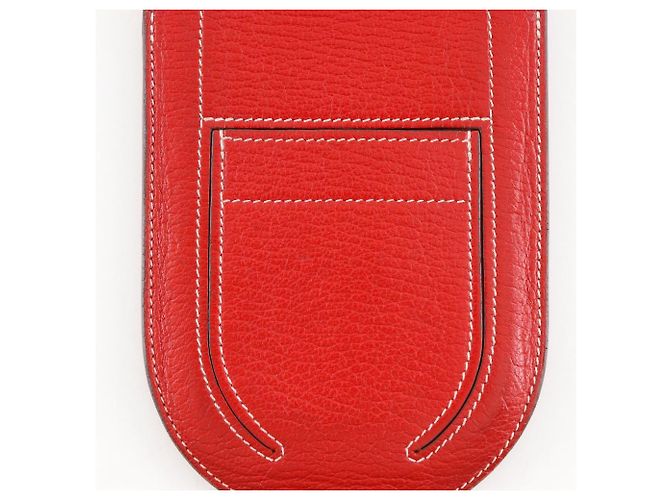 Hermès In-the-Loop To Go Smartphone-Hülle aus Chèvre Rot - Ansicht 4