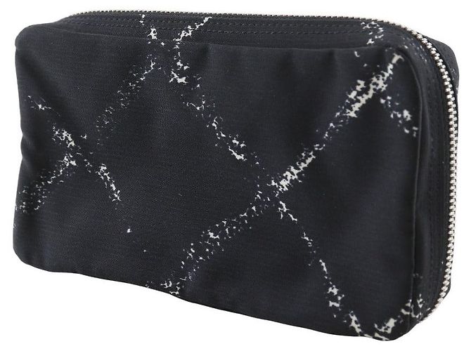 Étui à bijoux Chanel Travel Line en nylon Noir - vue 2