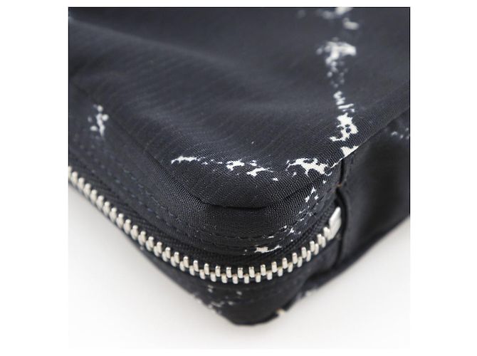 Étui à bijoux Chanel Travel Line en nylon Noir - vue 6