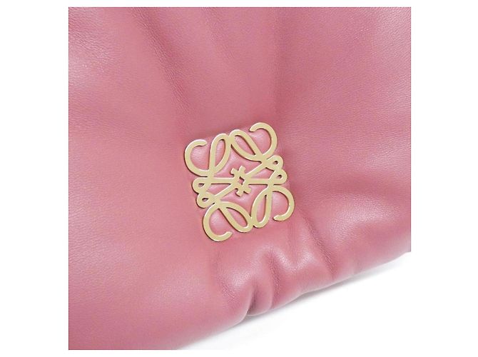 Borsa a spalla Loewe Puffer Goya in pelle di agnello Porpora - vista 5