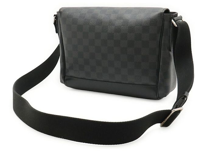 Bolsa de Ombro Louis Vuitton Messenger PM Damier Graphite Preto Cinza - vista 2