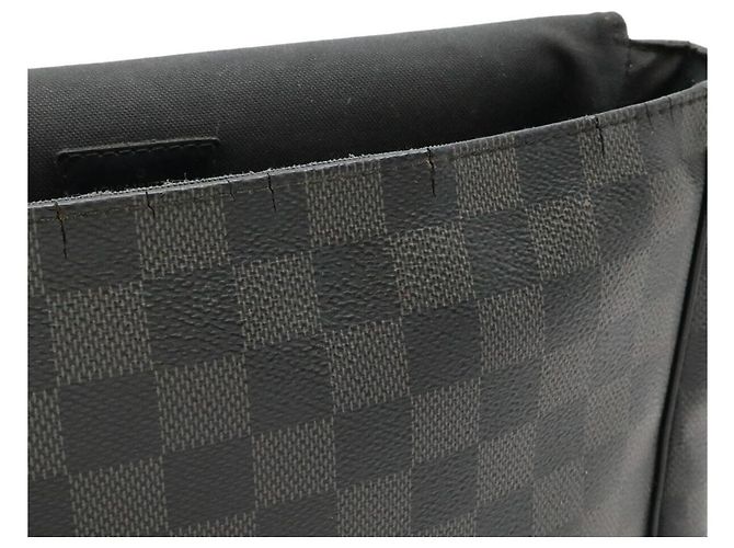 Bolsa de Ombro Louis Vuitton Messenger PM Damier Graphite Preto Cinza - vista 9