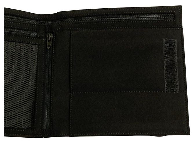 Miu Miu Nylon Schultertasche Schwarz - Ansicht 10